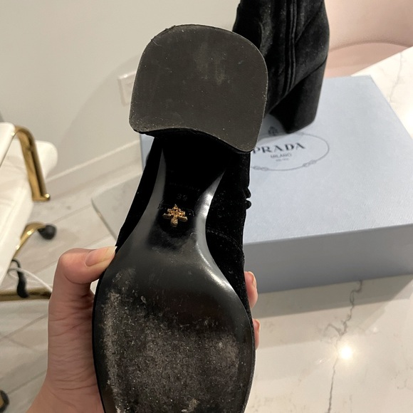 PRADA BLK VELVET CHUNKY HEEL ZIPPER BOOT - Picture 7 of 11